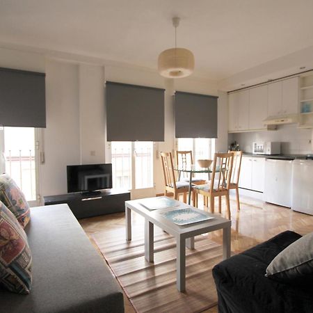 Apartamentos Goyescas Deco Madrid Værelse billede