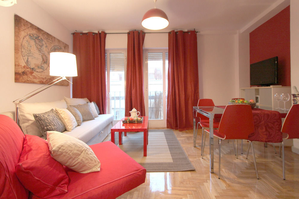 Apartamentos Goyescas Deco Madrid Eksteriør billede